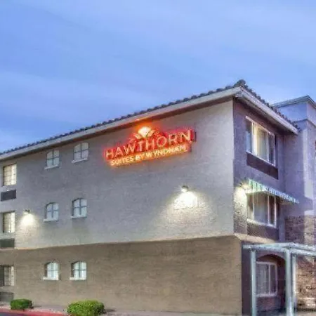 Hawthorn Suites By Wyndham Tempe/Mesa/Phoenix Area