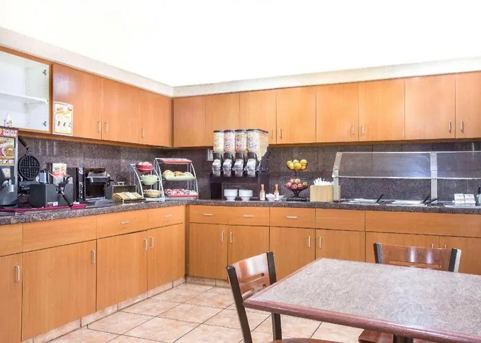 Hotel Hawthorn By Wyndham Tempe/mesa/phoenix Area 3*
